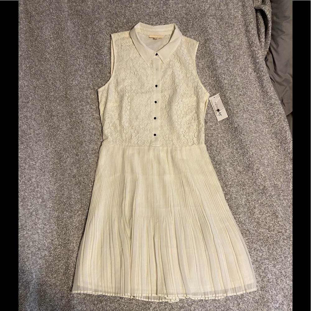 Maison Jules Cream Colored Dress Size M
